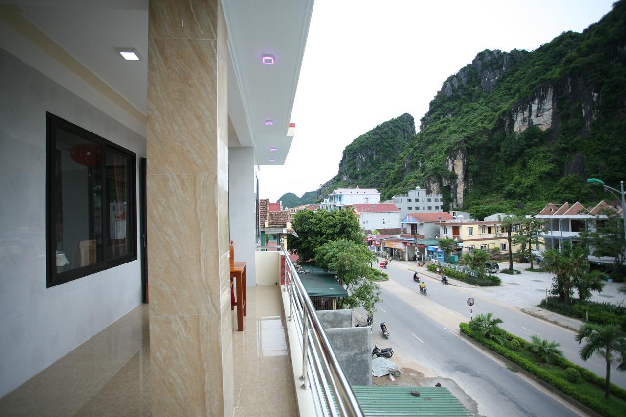 Sky Hotel 퐁냐 외부 사진